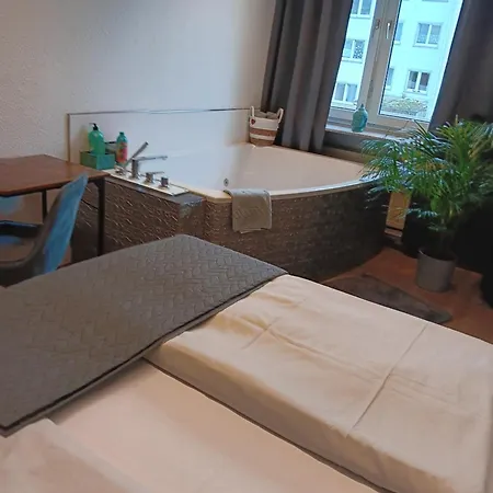 Ferienwohnung Mit Whrpool Coblence Extérieur photo
